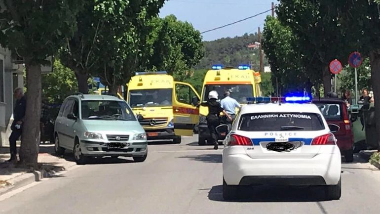 Κοζάνη: Αυτοκίνητο παρέσυρε 16χρονη μαθήτρια – Νοσηλεύεται εκτός κινδύνου